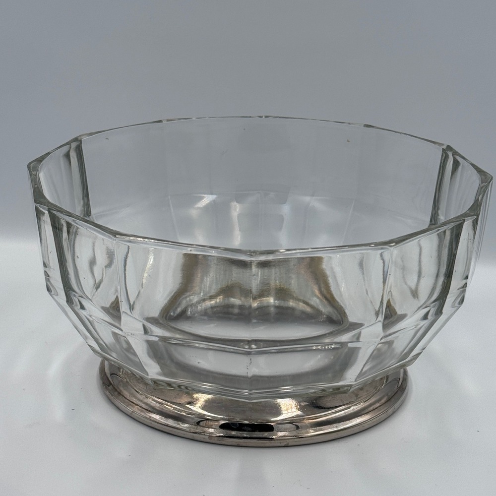 Vintage Faceted Glass Bowl Dish Silver Tone Pedestal Base Clear Decor - Picture 4 of 16